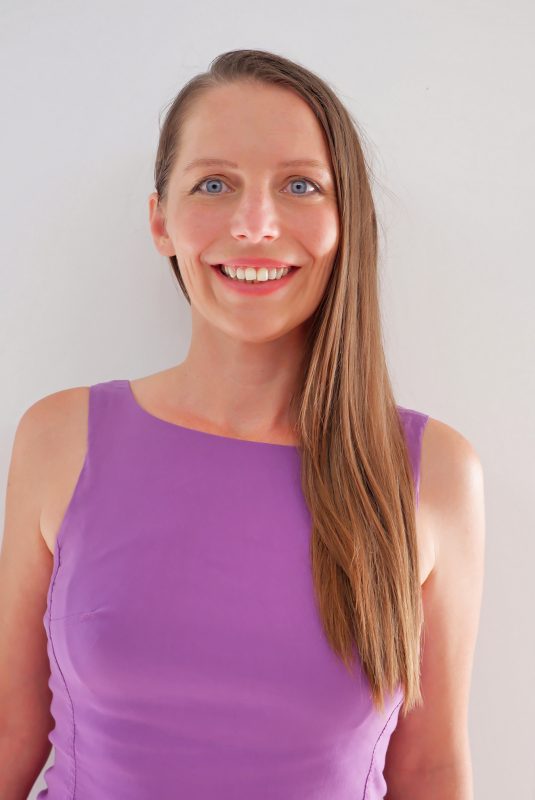 SONJA ZALAR - portrait - 22 - 03@0.5x